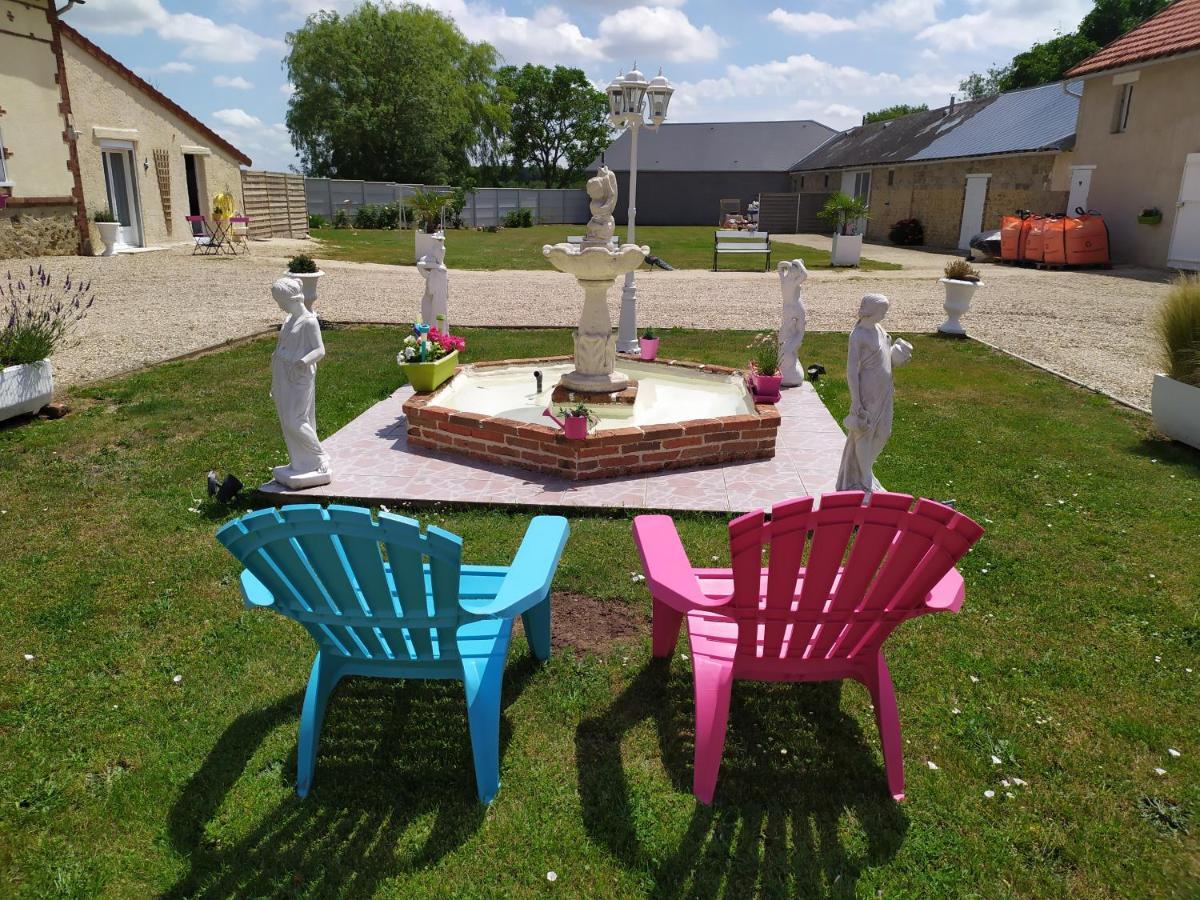 Gite De La Petite Forge Clevilliers Exterior photo